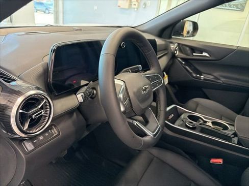 New 2026 Chevrolet Equinox LT image 19