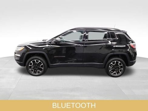 Used 2020 Jeep Compass Trailhawk image 6