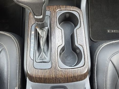 Used 2019 GMC Canyon Denali image 22