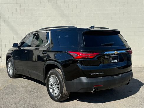 Used 2023 Chevrolet Traverse LT AWD/4WD image 6