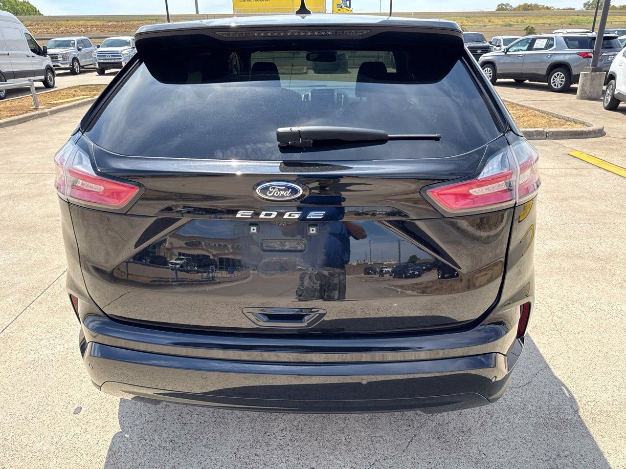 Used 2023 Ford Edge ST-Line AWD/4WD image 8