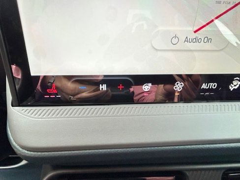 New 2026 Ford Maverick Lariat w/ Black Appearance Package image 37