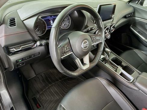 Certified 2023 Nissan Sentra SR w/ SR Premium Package image 11