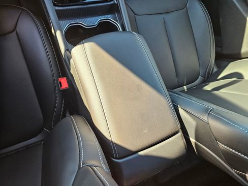 New 2025 Jeep Grand Cherokee L Limited w/ Black Appearance Package image 22