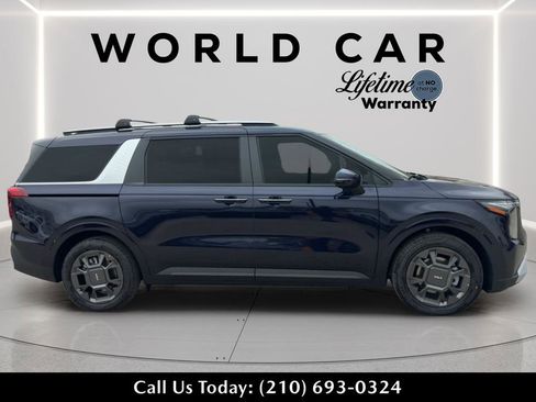 New 2026 Kia Carnival EX image 2