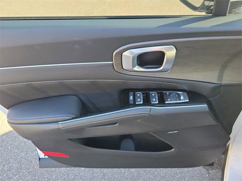 New 2026 Kia Sorento SX image 21