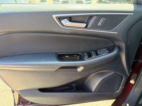 Used 2019 Ford Edge SEL w/ Equipment Group 201A FWD image 13