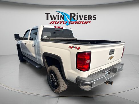 Used 2015 Chevrolet Silverado 2500 LTZ w/ Duramax Plus Package AWD/4WD image 2