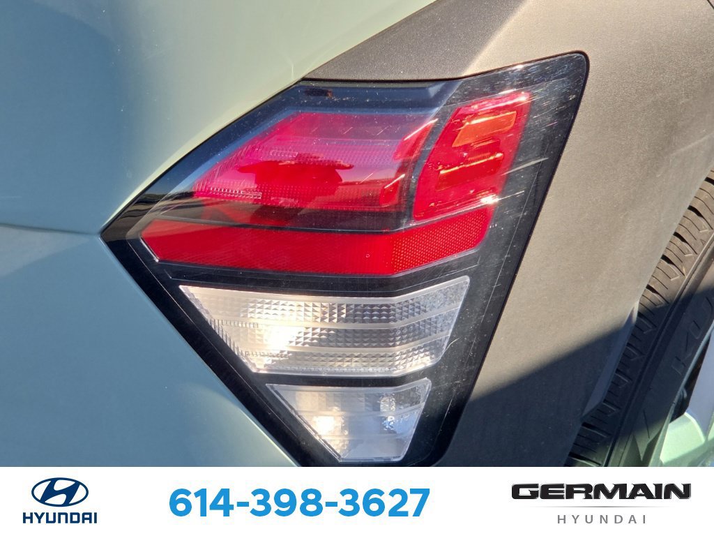 Used 2024 Hyundai Kona SE FWD image 10