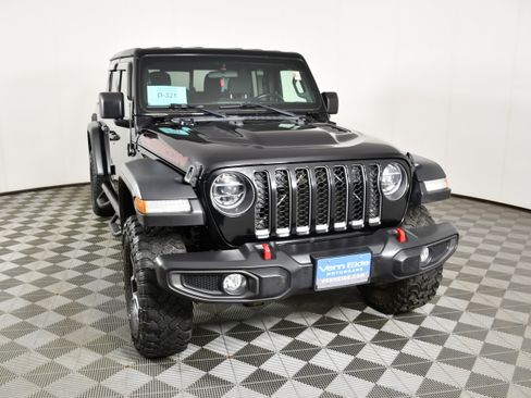 Used 2020 Jeep Gladiator Rubicon w/ LED Lighting Group AWD/4WD image 3