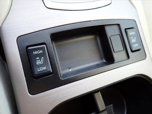 Used 2012 Subaru Outback 2.5i Premium image 19