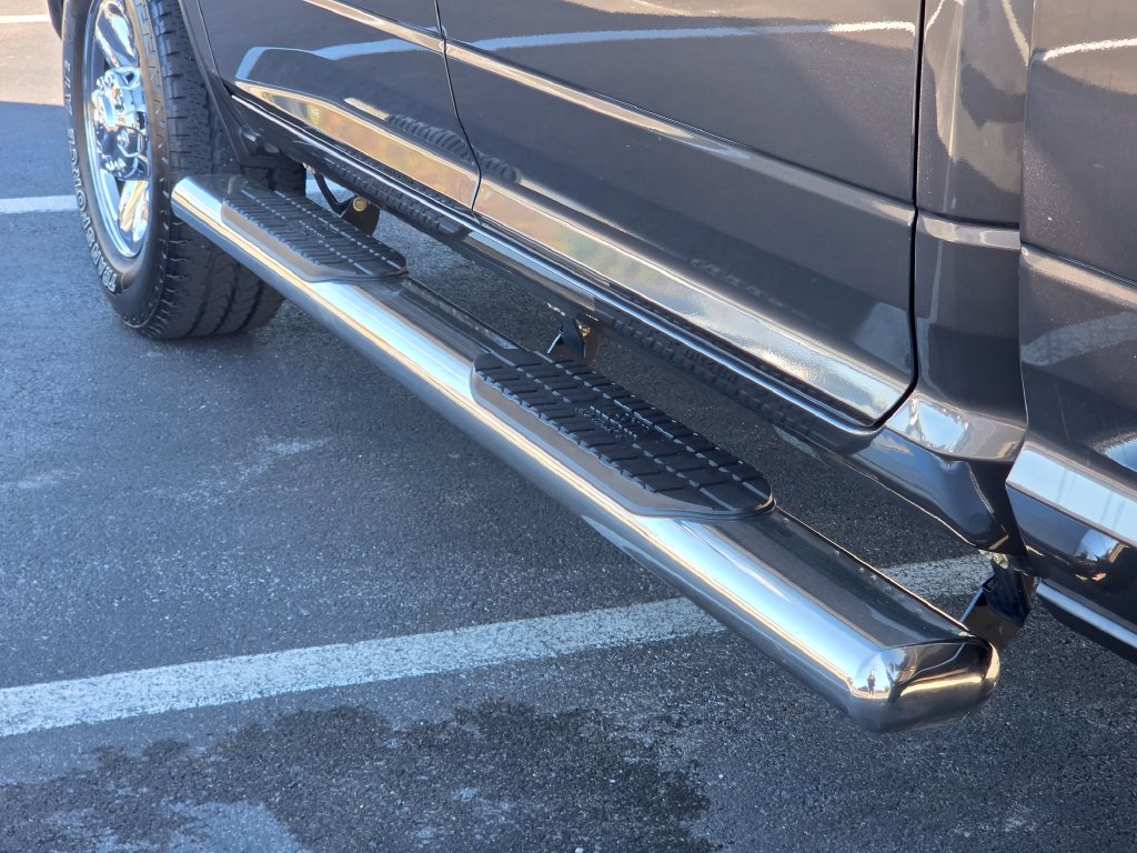 Used 2024 RAM 2500 Tradesman w/ Chrome Appearance Group AWD/4WD image 10