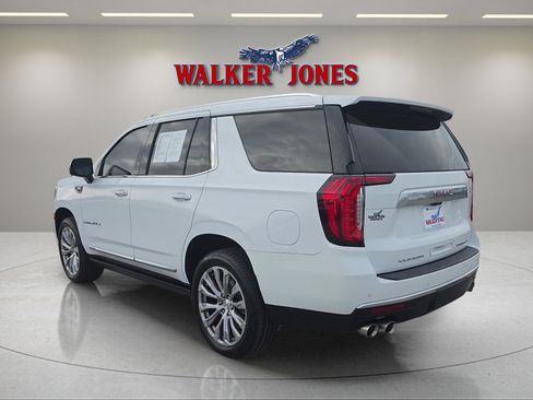 Used 2021 GMC Yukon Denali w/ Advanced Technology Package RWD image 4