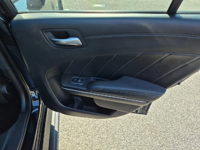 Used 2019 Dodge Charger Scat Pack w/ Plus Group RWD image 32