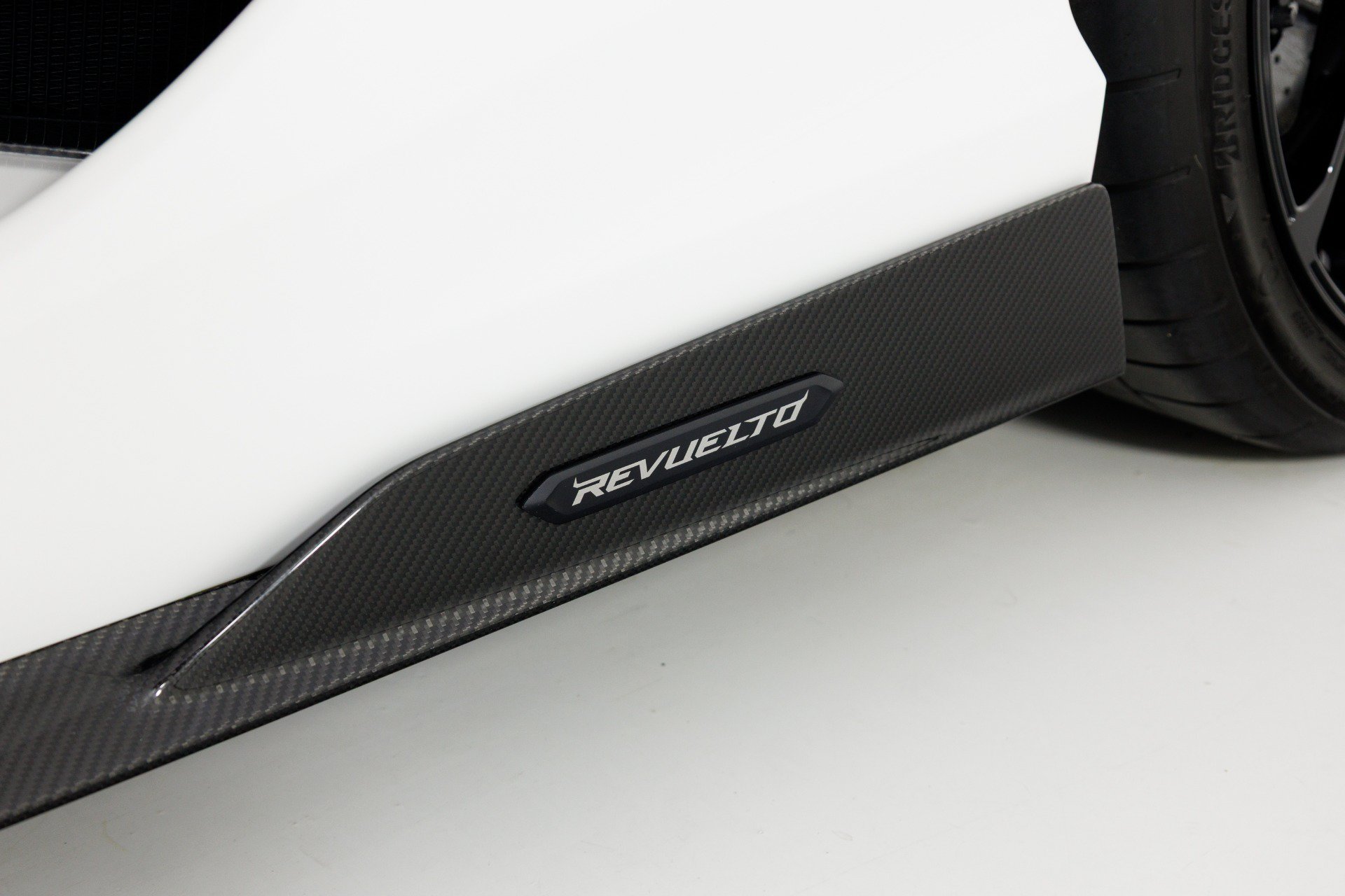Used 2024 Lamborghini Revuelto AWD/4WD image 73