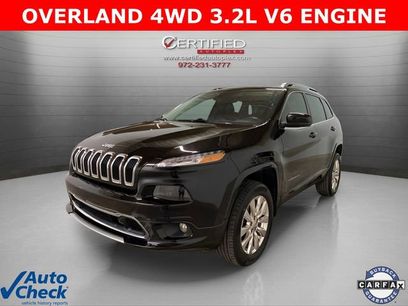 Used 2017 Jeep Cherokee Overland w/ Technology Group