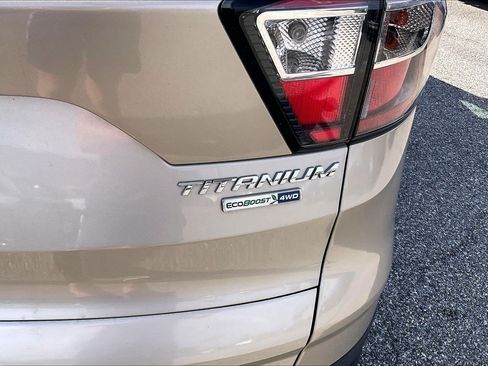 Used 2017 Ford Escape Titanium AWD/4WD image 8