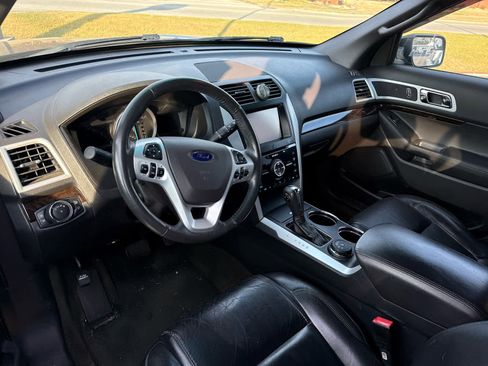 Used 2013 Ford Explorer Limited image 5