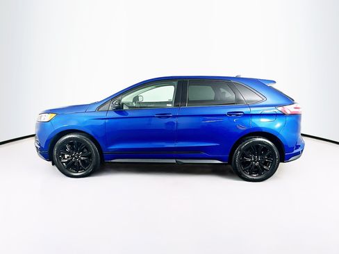 Used 2024 Ford Edge SE w/ Black Appearance Package AWD/4WD image 4