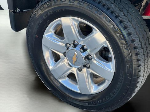 Used 2022 Chevrolet Silverado 2500 LTZ AWD/4WD image 22