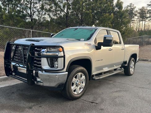 Used 2022 Chevrolet Silverado 2500 LTZ w/ LTZ Convenience Package image 2