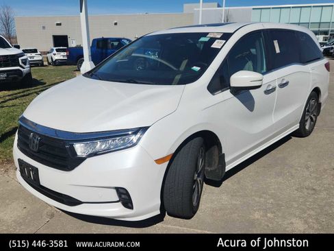 Used 2023 Honda Odyssey Touring image 1