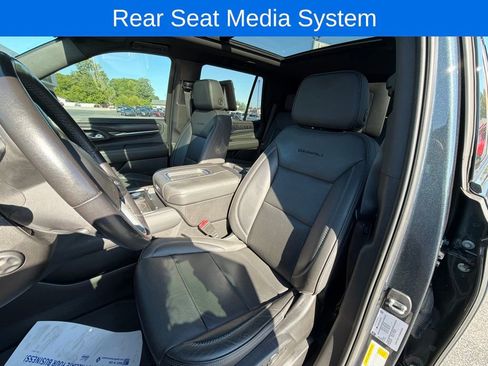 Used 2021 GMC Yukon Denali w/ Denali Ultimate Package AWD/4WD image 9