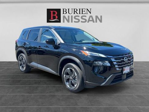 Used 2025 Nissan Rogue SV AWD/4WD image 7