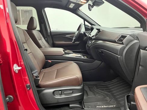 Used 2025 Honda Passport EX-L image 34