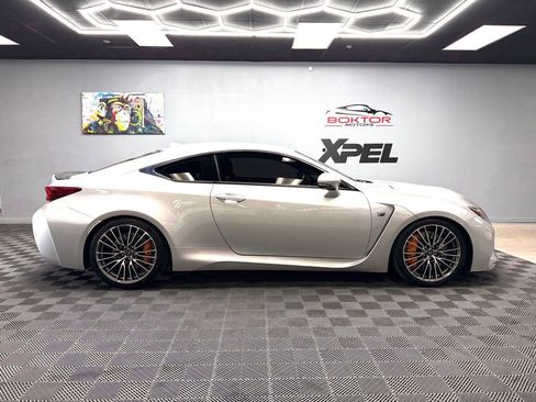 Used 2016 Lexus RC F w/ Premium Package RWD image 17