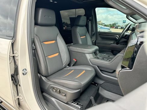 Used 2026 GMC Sierra 2500 AT4 w/ AT4 Premium Plus Package AWD/4WD image 24
