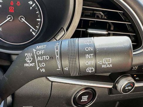 Used 2024 MAZDA MAZDA3 s FWD image 24