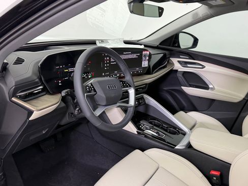 New 2025 Audi Q5 Premium Plus image 4