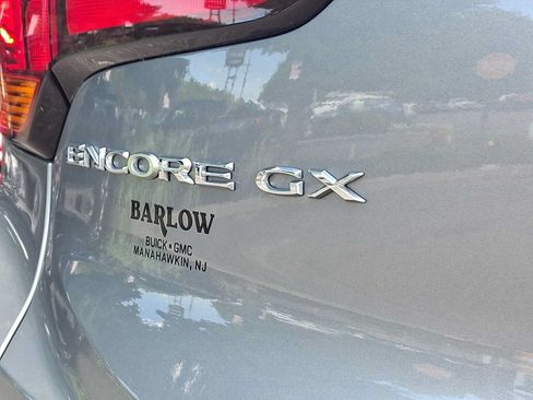 Used 2023 Buick Encore GX Select w/ Sport Touring Package FWD image 7