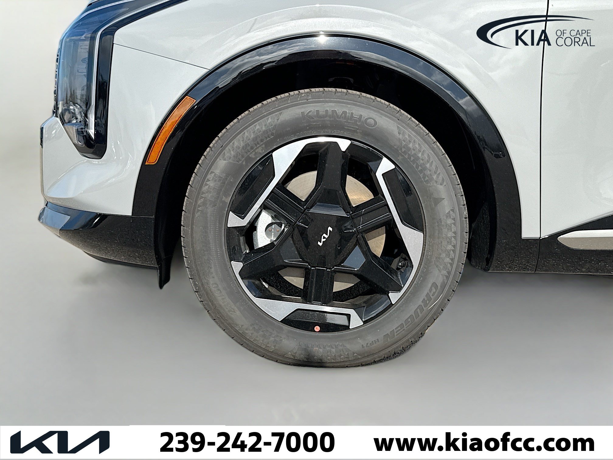 New 2026 Kia Sportage SX FWD image 40