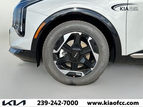 New 2026 Kia Sportage SX FWD image 40