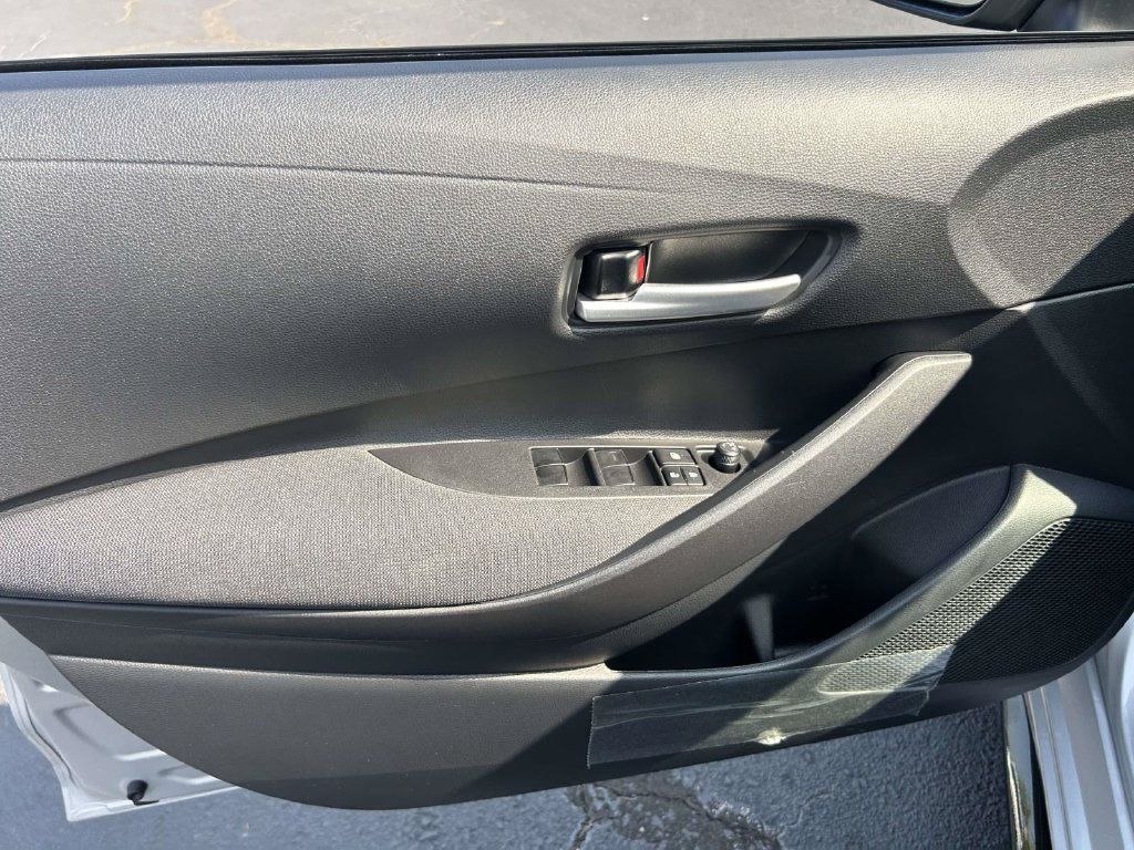 New 2027 Toyota Corolla SE FWD image 16
