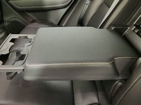 Used 2023 Volvo XC60 B5 Ultimate FWD image 29