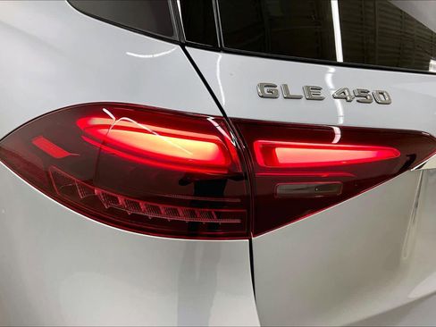 New 2026 Mercedes-Benz GLE 450 GLE 450 image 14