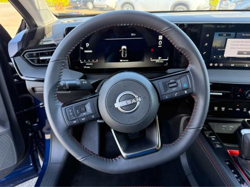 New 2026 Nissan Kicks SR FWD image 6