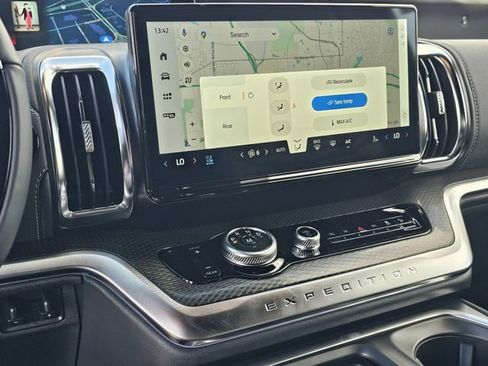 New 2025 Ford Expedition Platinum w/ Stealth Performance Package image 7