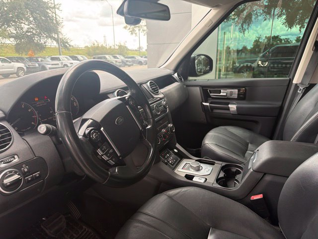 Used 2016 Land Rover LR4 HSE AWD/4WD image 6