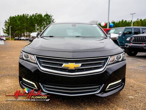 Used 2019 Chevrolet Impala Premier image 4