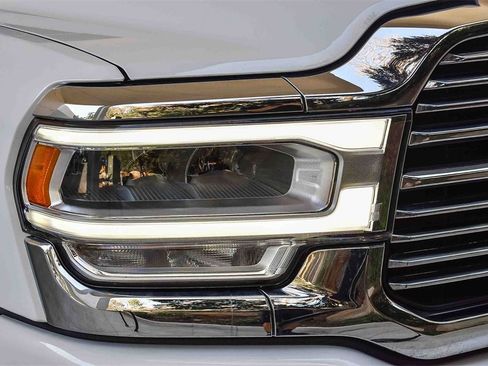 Used 2024 RAM 2500 Laramie image 8