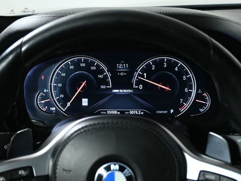 Used 2018 BMW M550i xDrive image 19