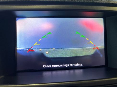 Used 2013 Nissan Armada Platinum image 34