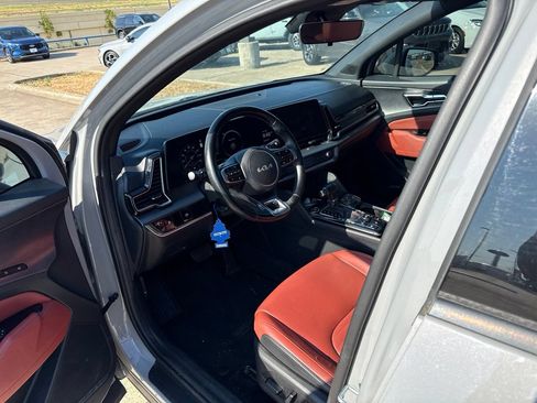Used 2023 Kia Sportage SX FWD image 20