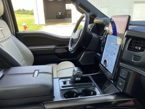 Used 2024 Ford F150 Lightning Platinum AWD/4WD image 20