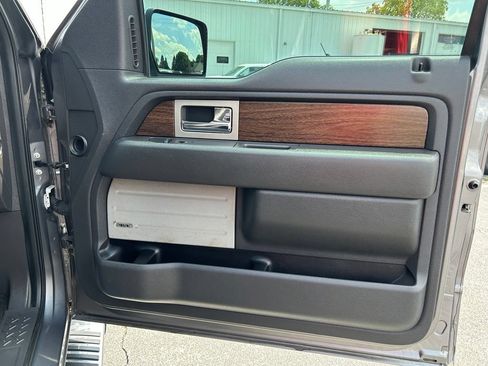 Used 2014 Ford F150 Lariat w/ Equipment Group 502A Luxury AWD/4WD image 49