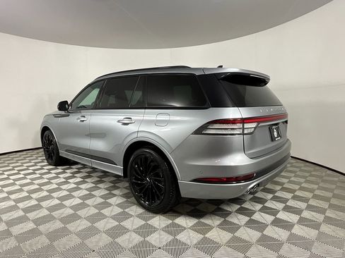 Certified 2024 Lincoln Aviator Reserve w/ Equipment Group 201A image 3
